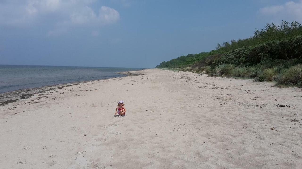 Am Pool Und Strand 8 Barendorf  外观 照片